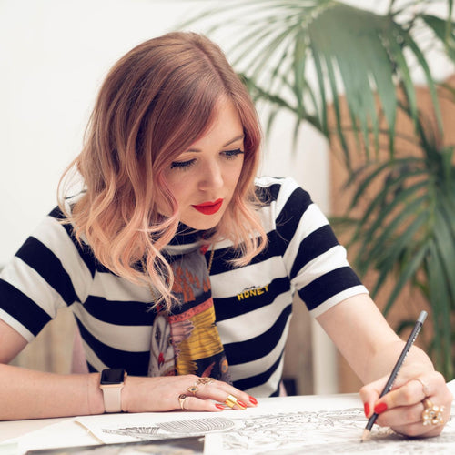 Dazzling Cat Designs: Explore Emma's Feline-Inspired Art