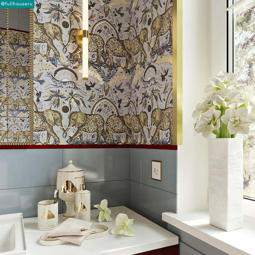 3 unique ways to create a maximalist and tranquil Bathroom...