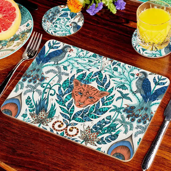 Blue | Medium | Large | 1 | 4 