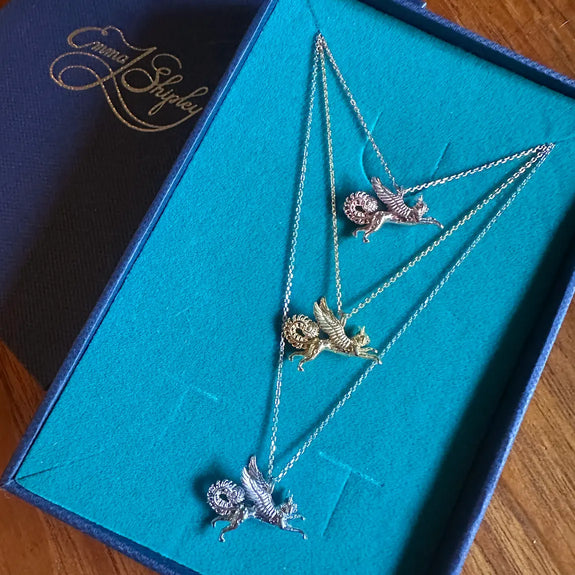 Lynx Pendant Necklace - Enchanted