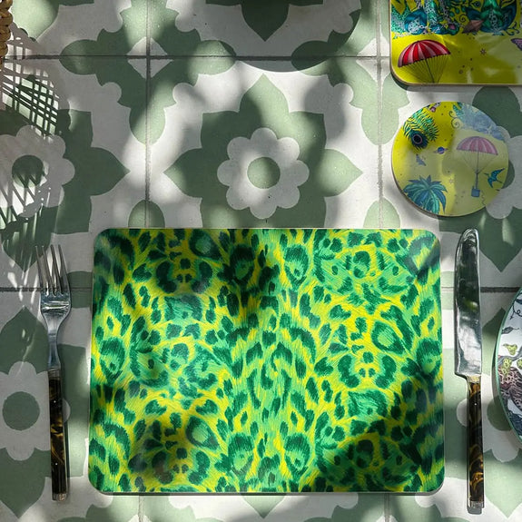 Lime | Medium | Large | 1 | 4