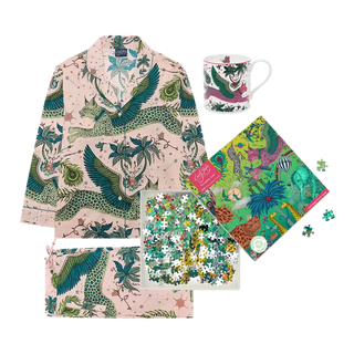 Lynx Pyjama Night In Gift Set