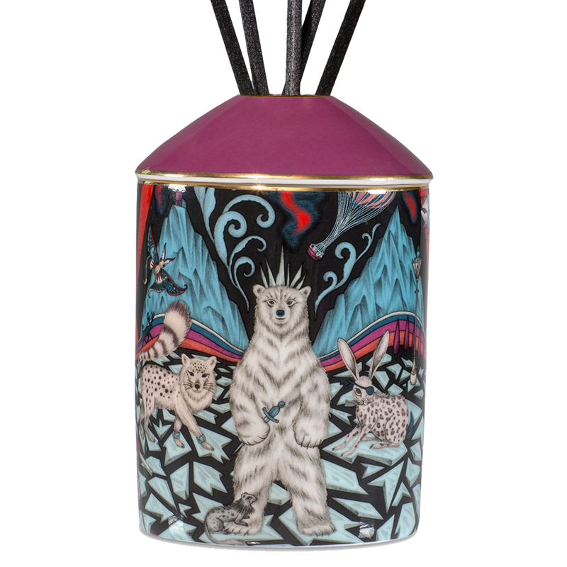 The Polar Diffuser has the much loved polar design on the front designed by Emma J Shipley featuring dewberry and cardamom scents